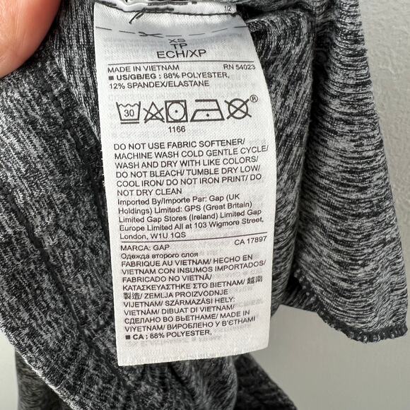 Gap Fit Gray Jogger Pants Drawstring Slash Pocket Pull On Flowy Performance XS - Picture 6 of 8